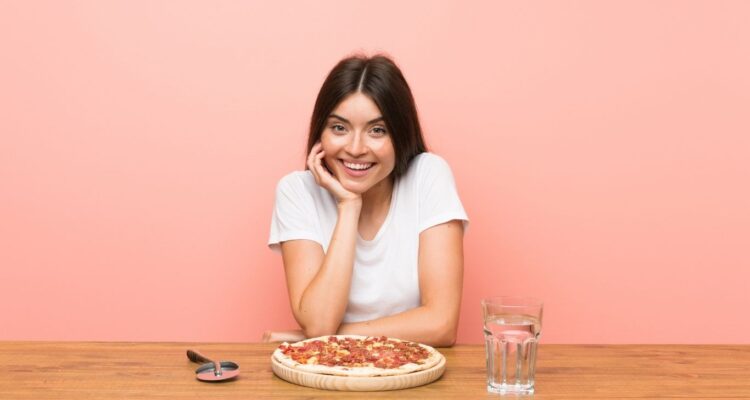 can i eat pizza 5 days after tooth extraction